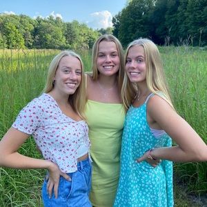 Meet your Posher, Amanda